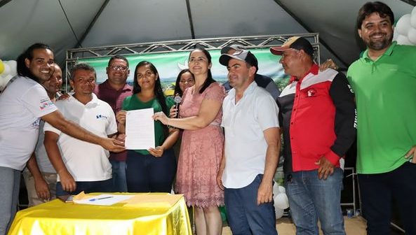 Prefeitura lança Pedra Fundamental para início de mais um Cras no município.
