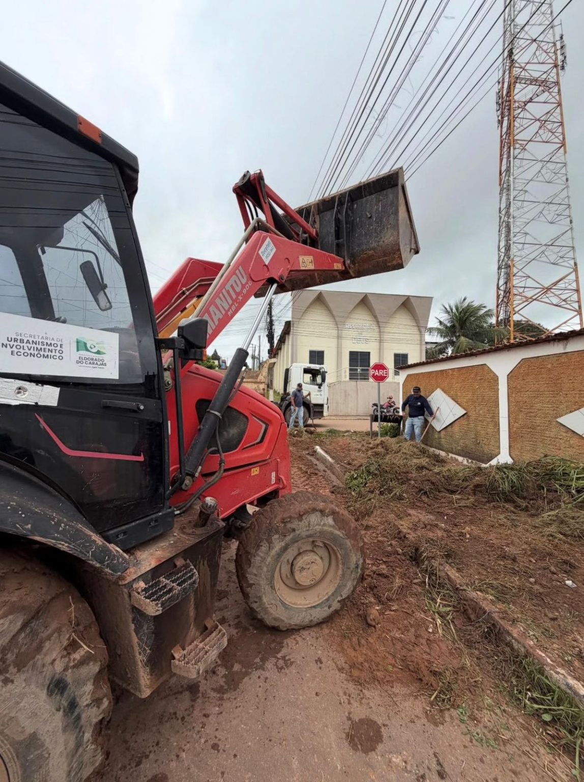 Prefeitura de Eldorado do Carajás reforça ações de limpeza urbana em todo o município